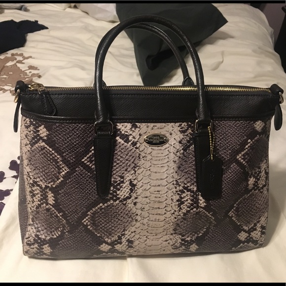 Handbag - Picture 1 of 1